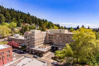 6040-6118 SE Belmont St