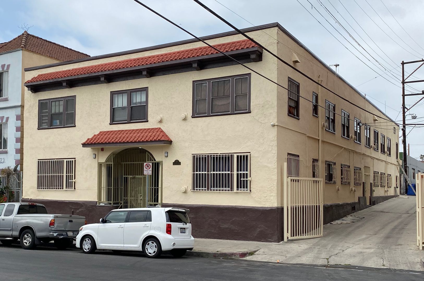 717 Columbia Ave, Los Angeles, CA for Sale