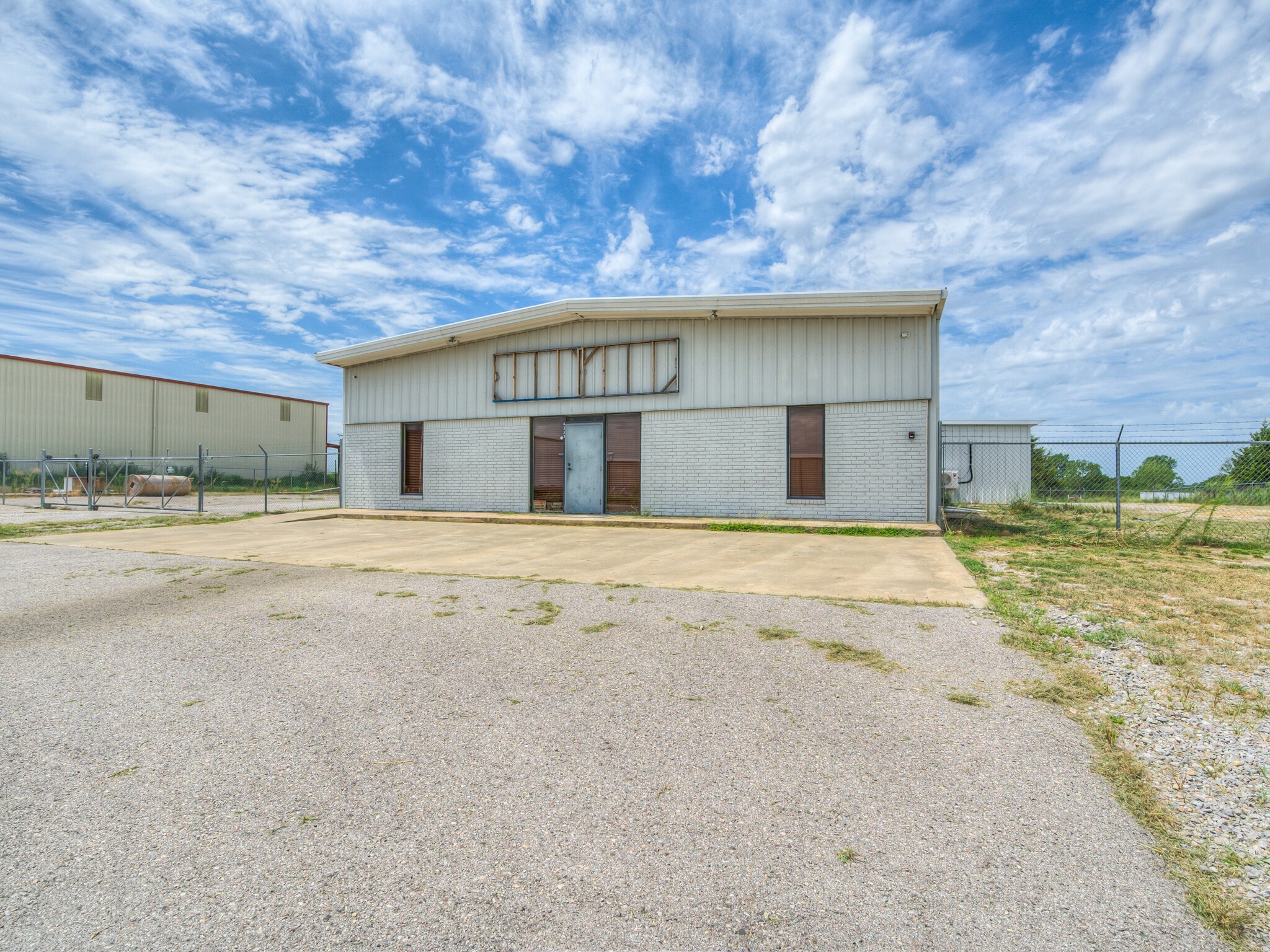 4333 Skyview Shawnee, OK 74801 Industrial Property for Sale on