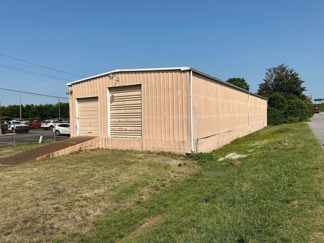 120 A Woodson St NW, Huntsville, AL for Rent