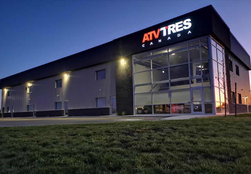 9 Paquet St, Russell, ON for Sale