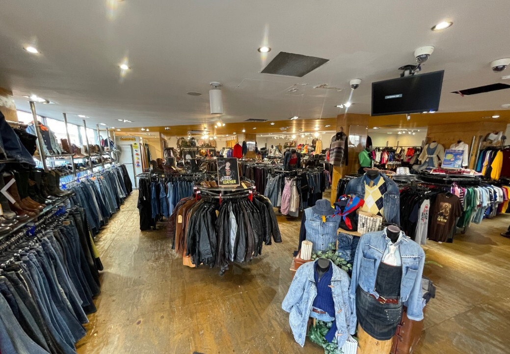 23 Gloucester Rd, Brighton, ESX for Sale