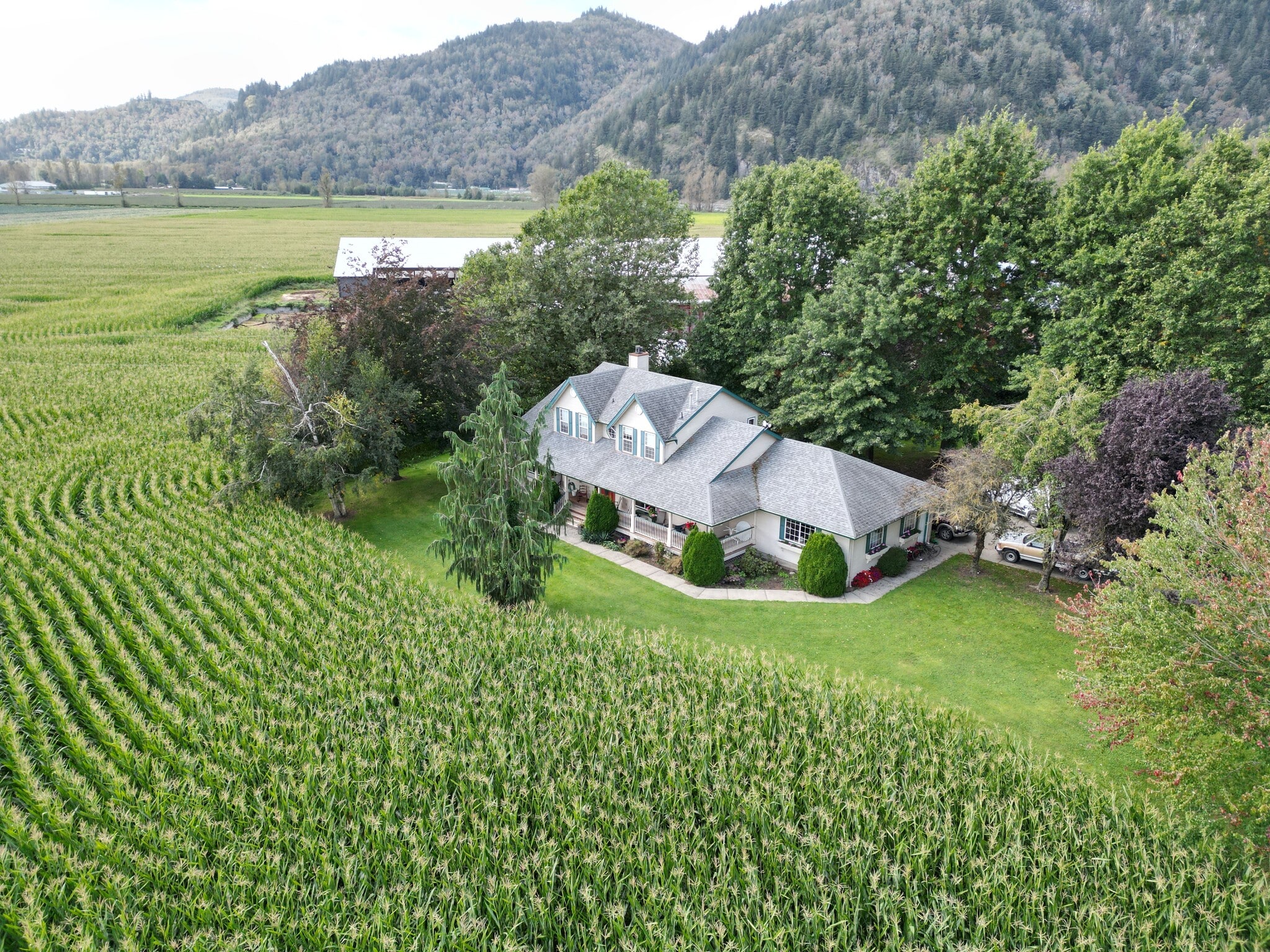 39205 N Parallel Rd, Abbotsford, BC for Sale