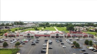 Detroit, MI Retail - 11250 E Jefferson Ave