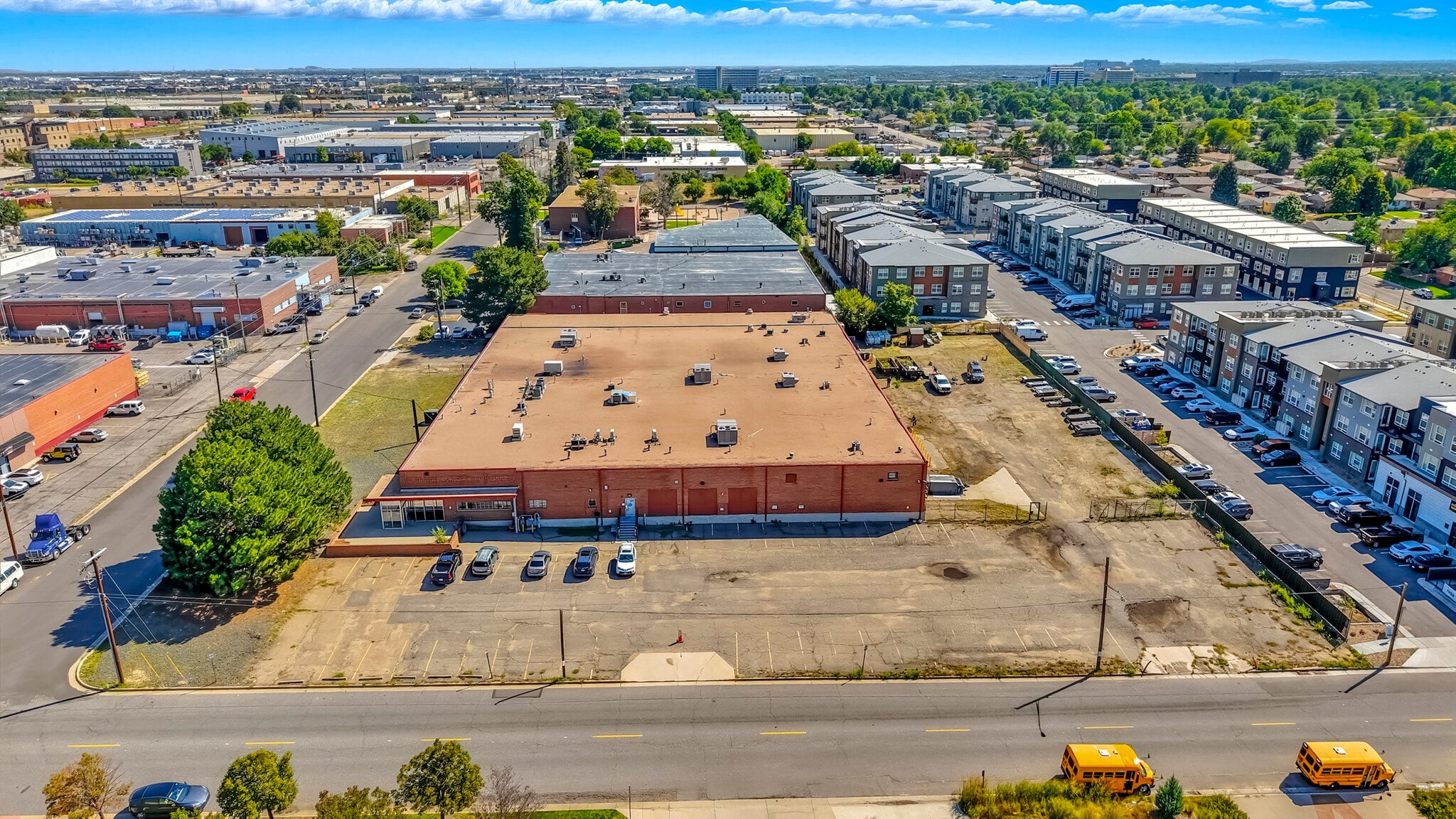3880 Holly St, Denver, CO for Sale