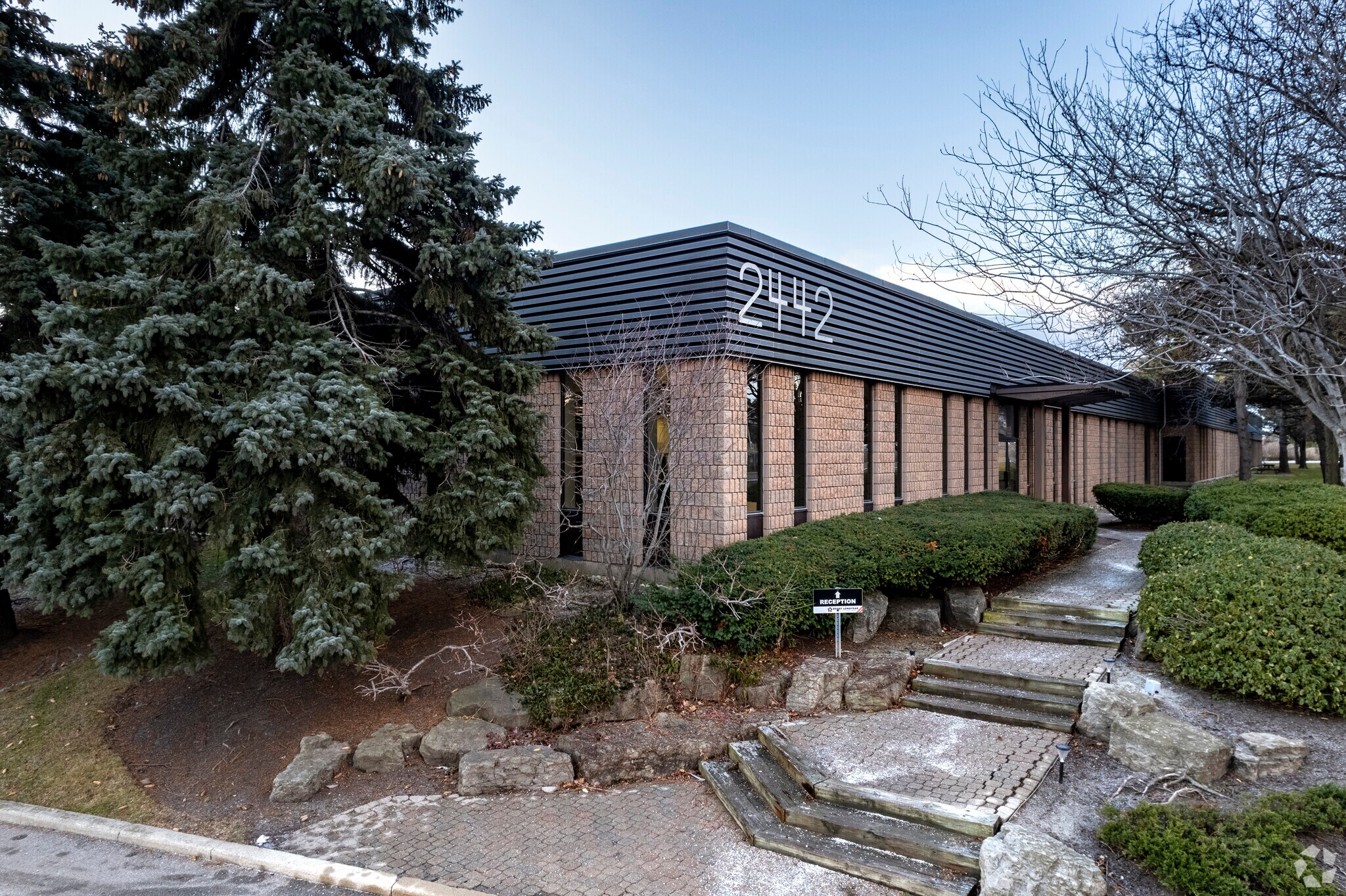 2442 S Sheridan Way, Mississauga, ON for Sale