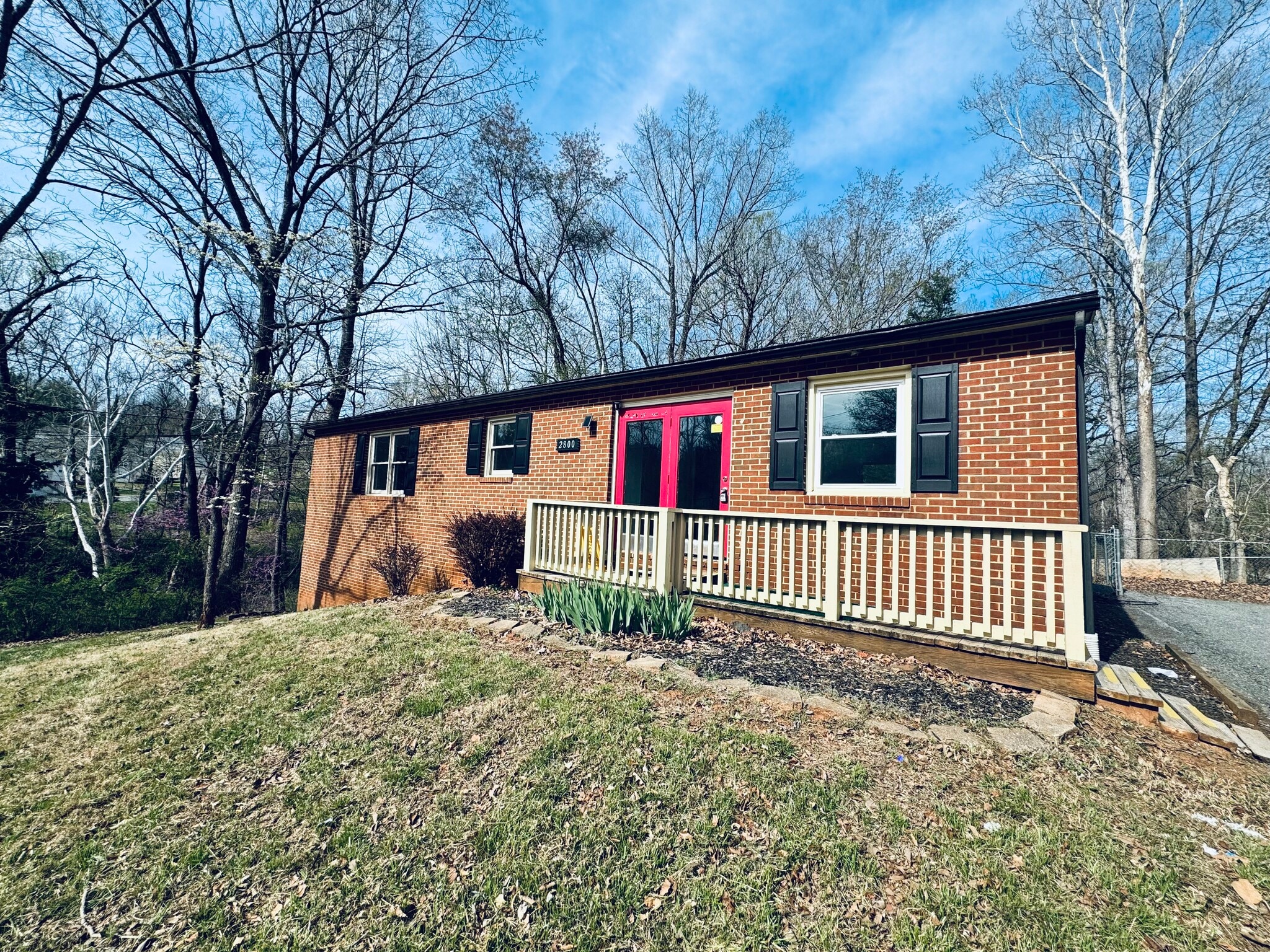 2800 Hill St, Lynchburg, VA for Sale