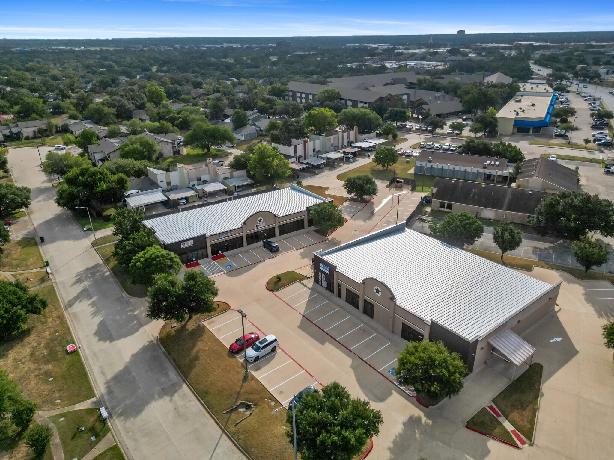 2304 De Lee St, Bryan, TX for Rent