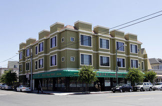 Oakland, CA Storefront Retail/Residential - 400 E 12th St