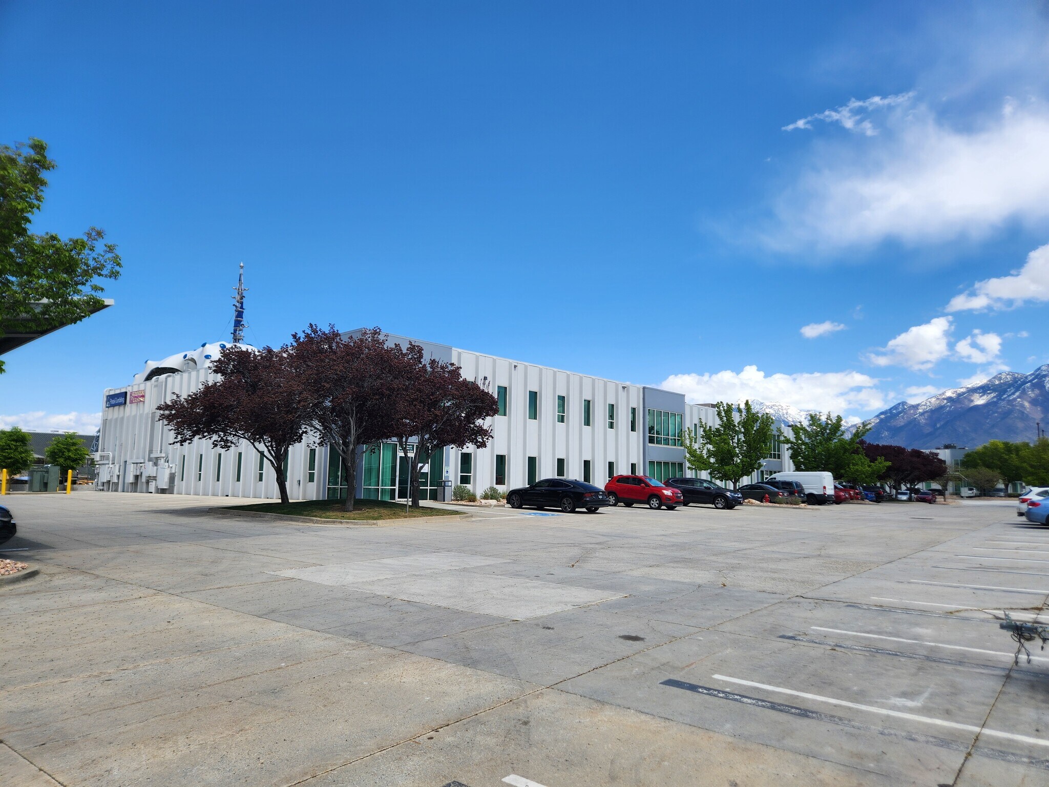 12162 S Business Park Dr, Draper, UT for Rent