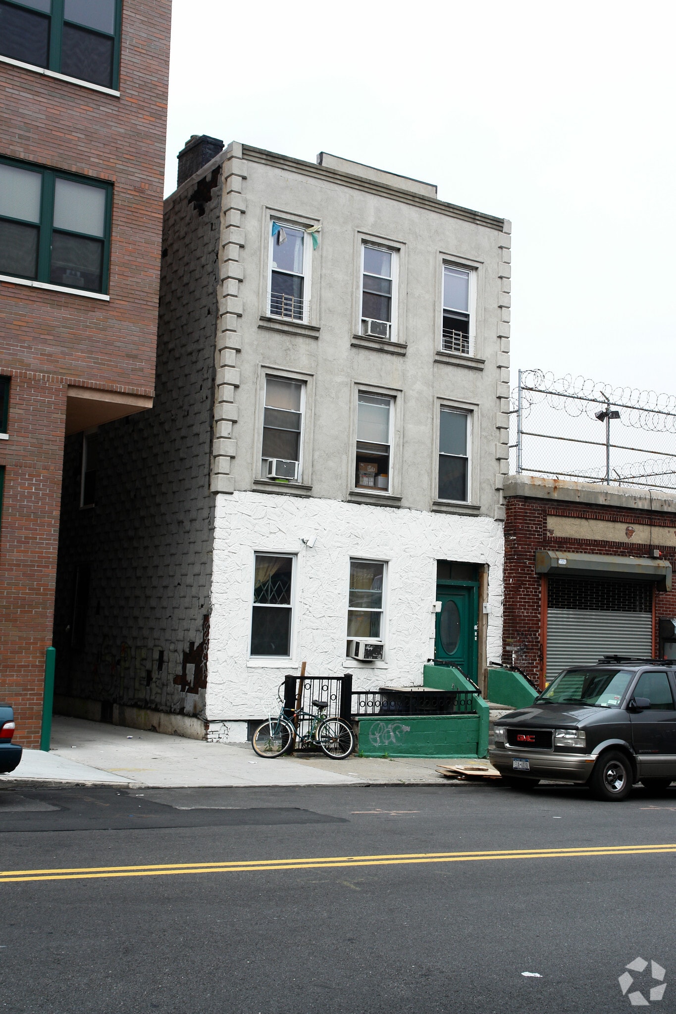 160 20th St, Brooklyn, NY for Rent
