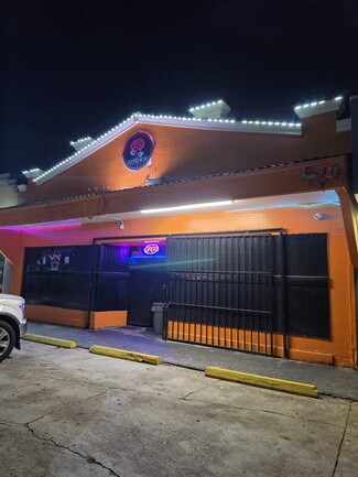 Houston, TX Bar - 8604 Jensen Dr Houston, TX Bar - 8604 Jensen Dr