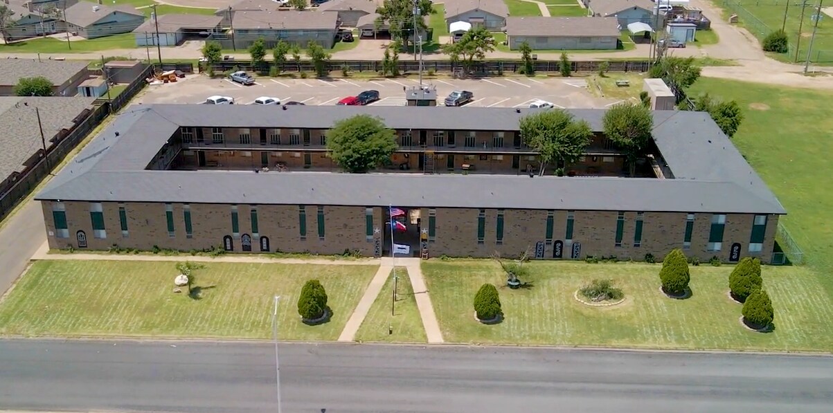 1031 N Sumner St, Pampa, TX for Sale