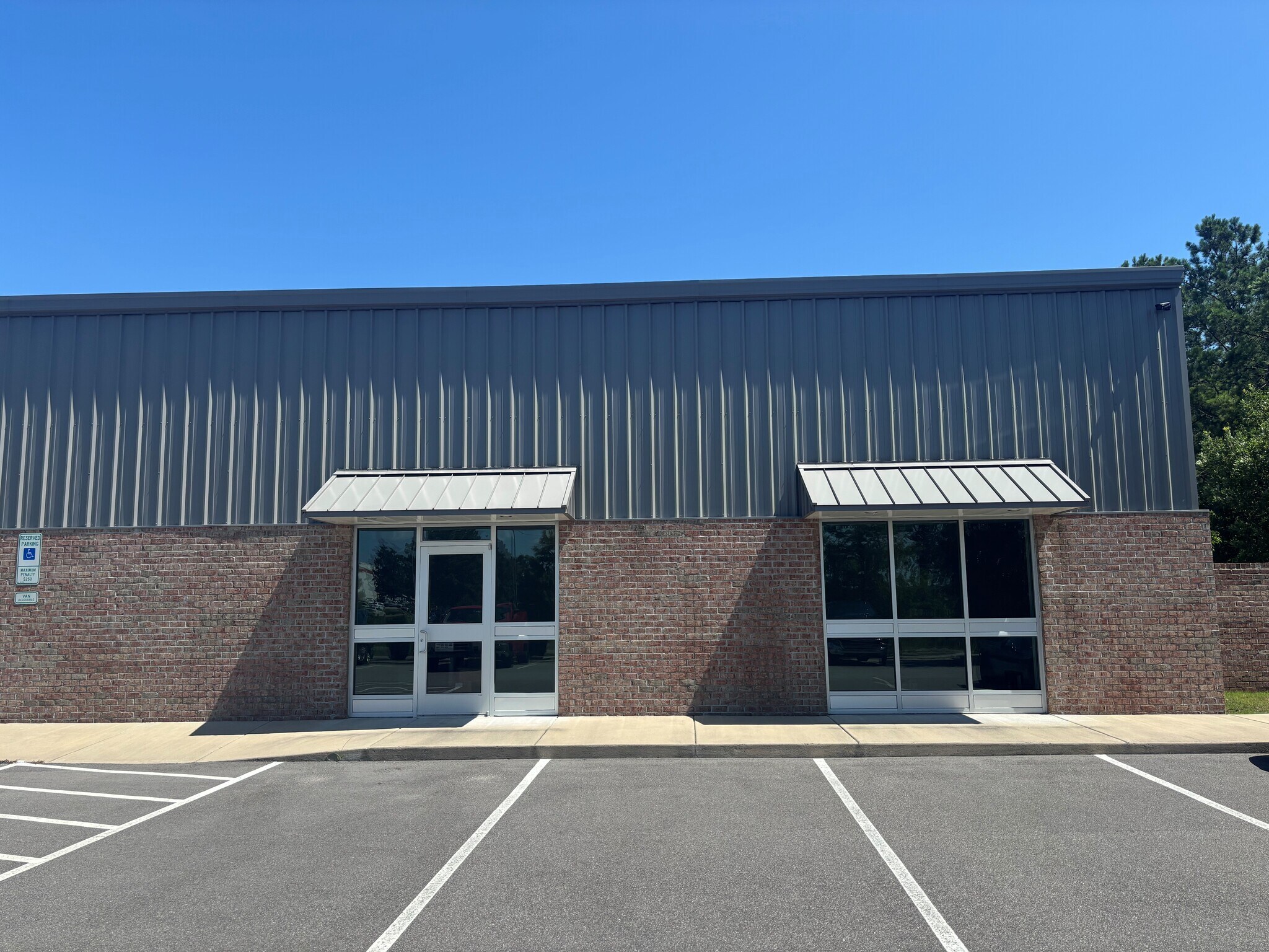 8760 Trade St, Leland, NC for Rent