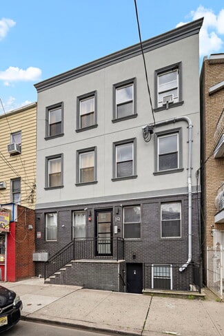 Jersey City, NJ Apartments - 19 Jewett Ave