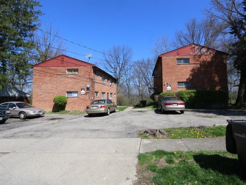 37603764 Bonfield Dr Cincinnati, OH 45220 MultiFamily Property for