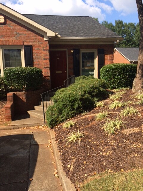 540 SE Powder Springs St, Marietta, GA for Sale