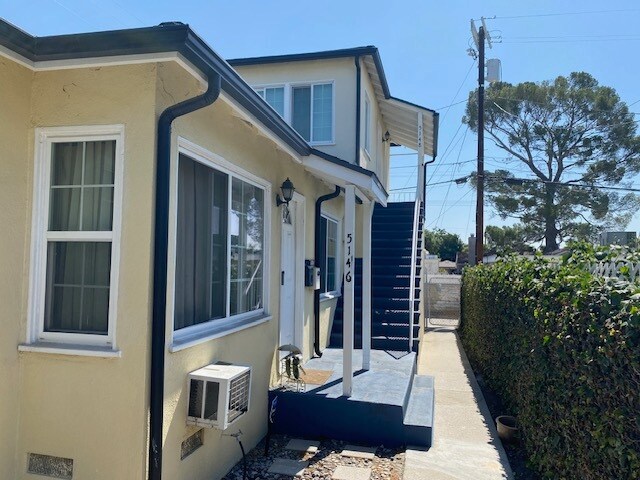 5142 Cahuenga Blvd, North Hollywood, CA for Sale