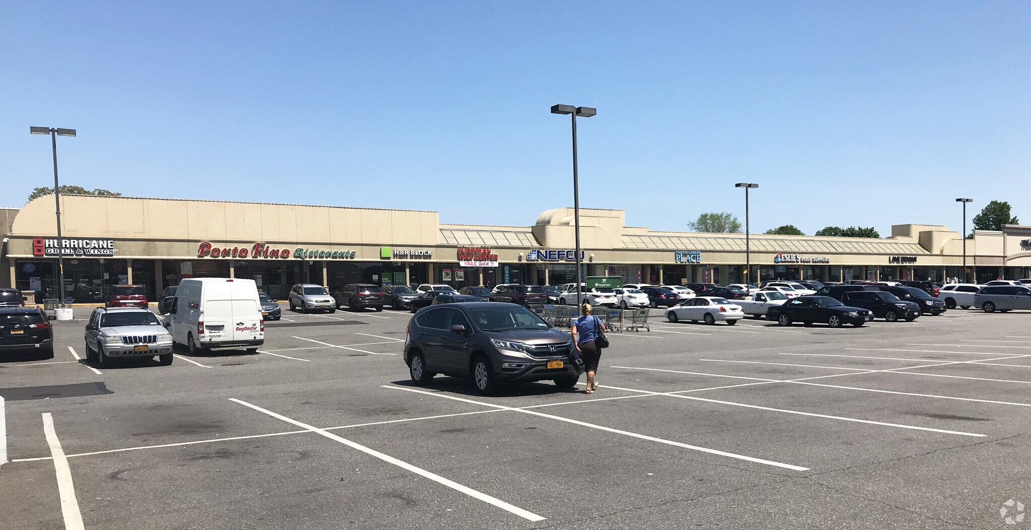 33353337 Hempstead Tpke Levittown, NY 11756 Shopping Center Property