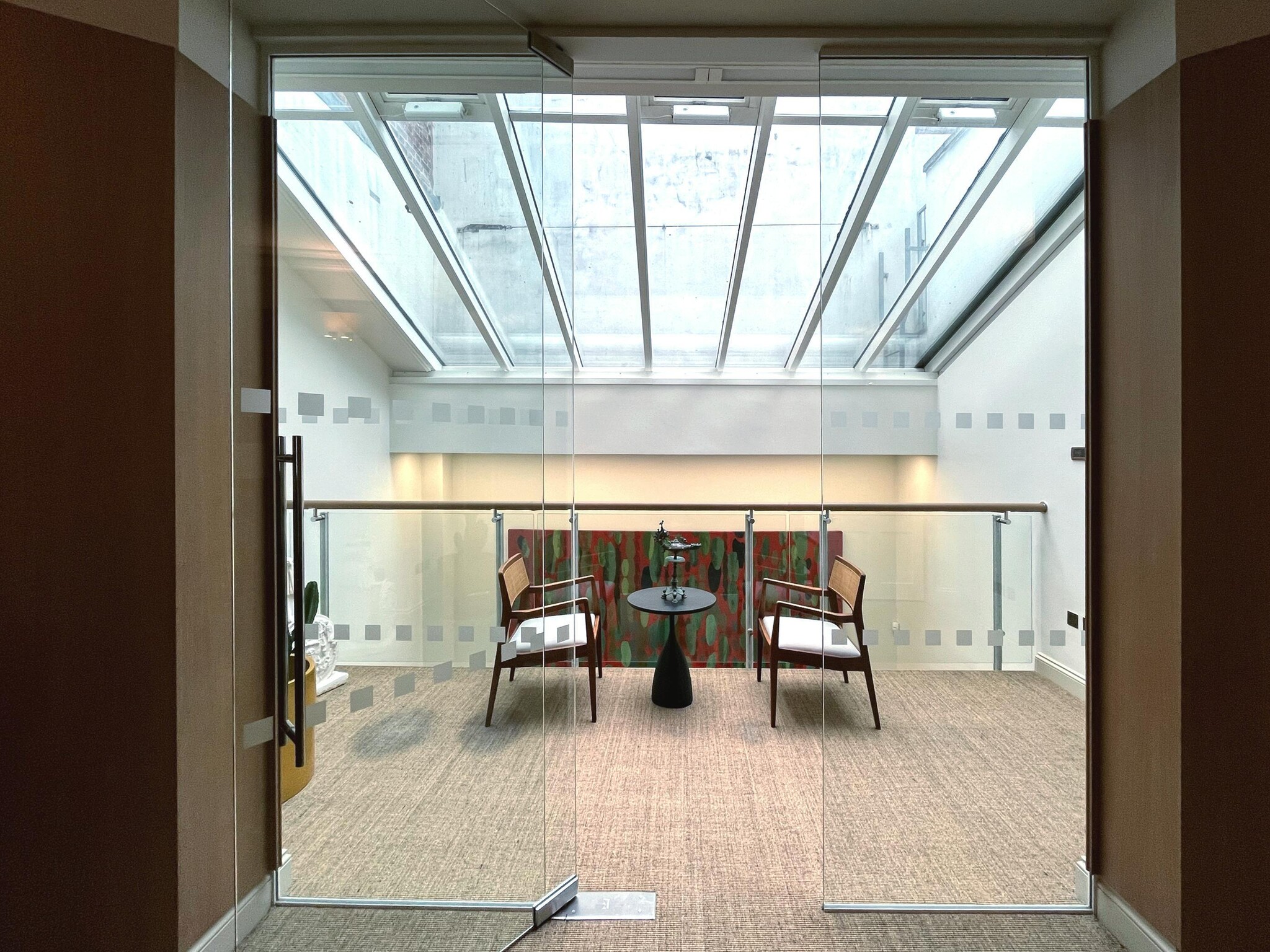 26 Seymour St, London, LND for Rent