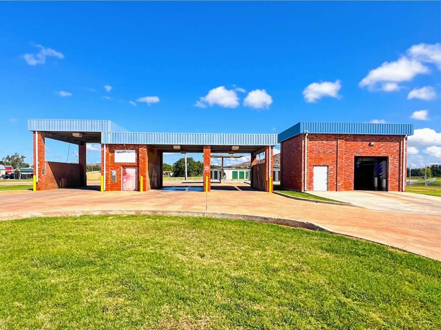 509 1st St, Granite, OK for Sale