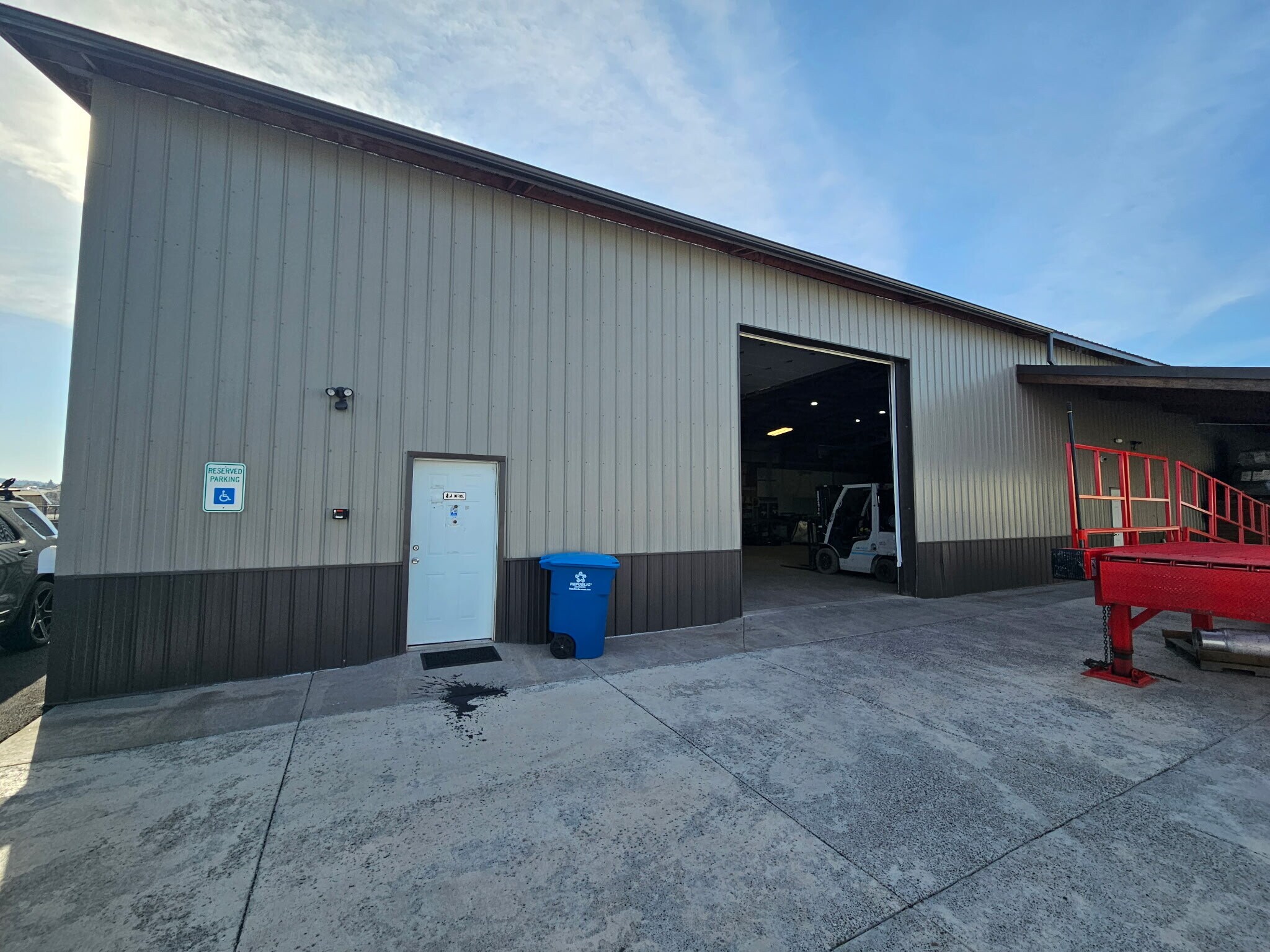 2172 NW Industrial Park Rd, Prineville, OR for Rent
