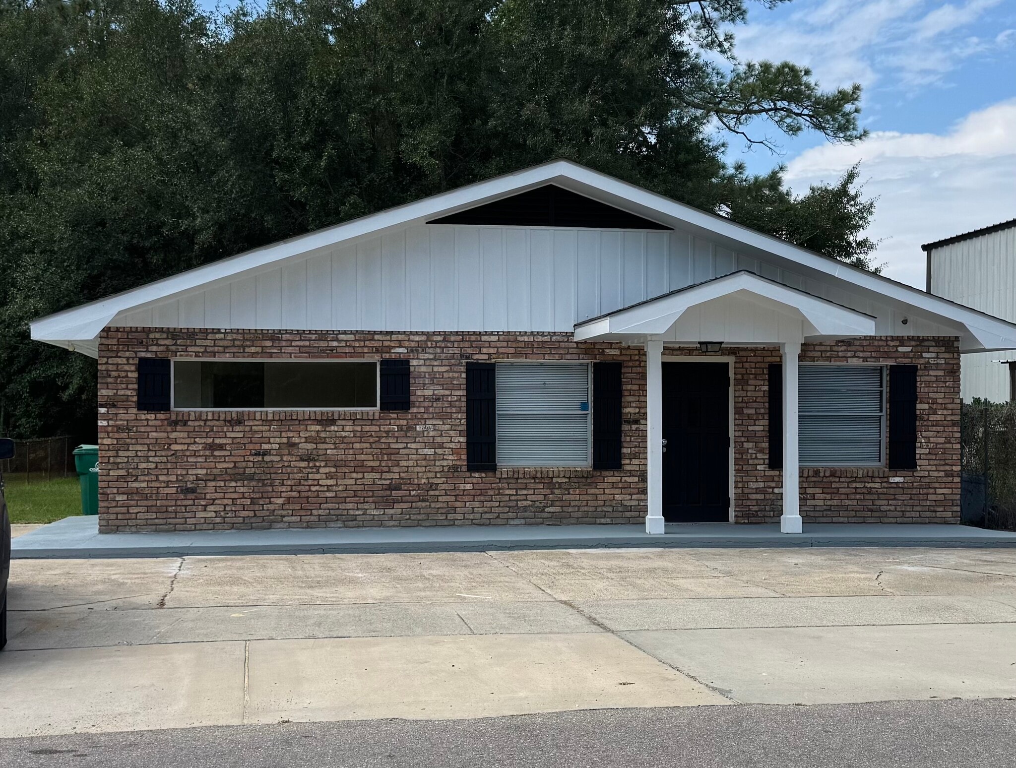 560 Saint John St, Bay Saint Louis, MS for Sale