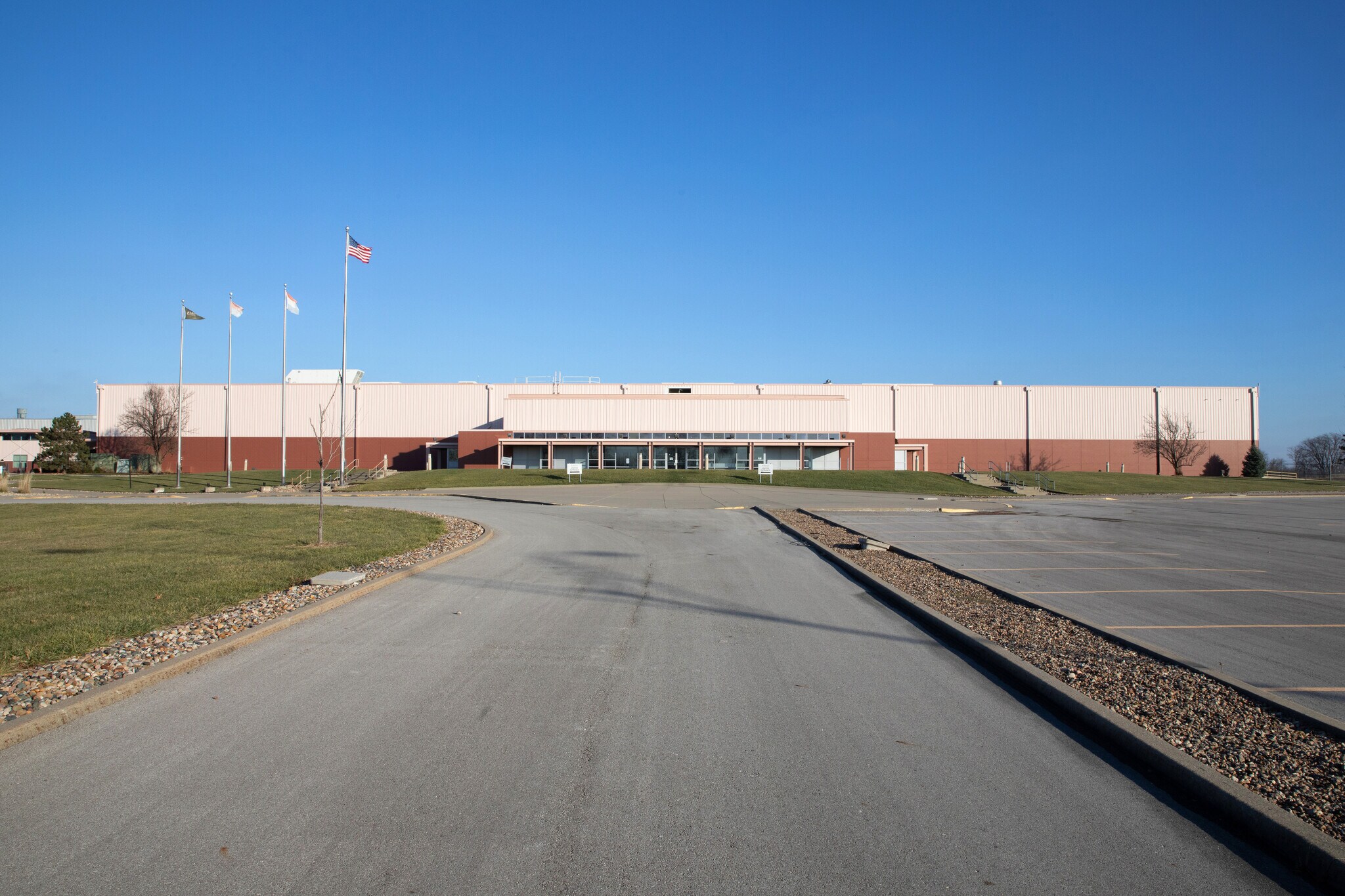 11401 N Congress Ave, Kansas City, MO for Rent