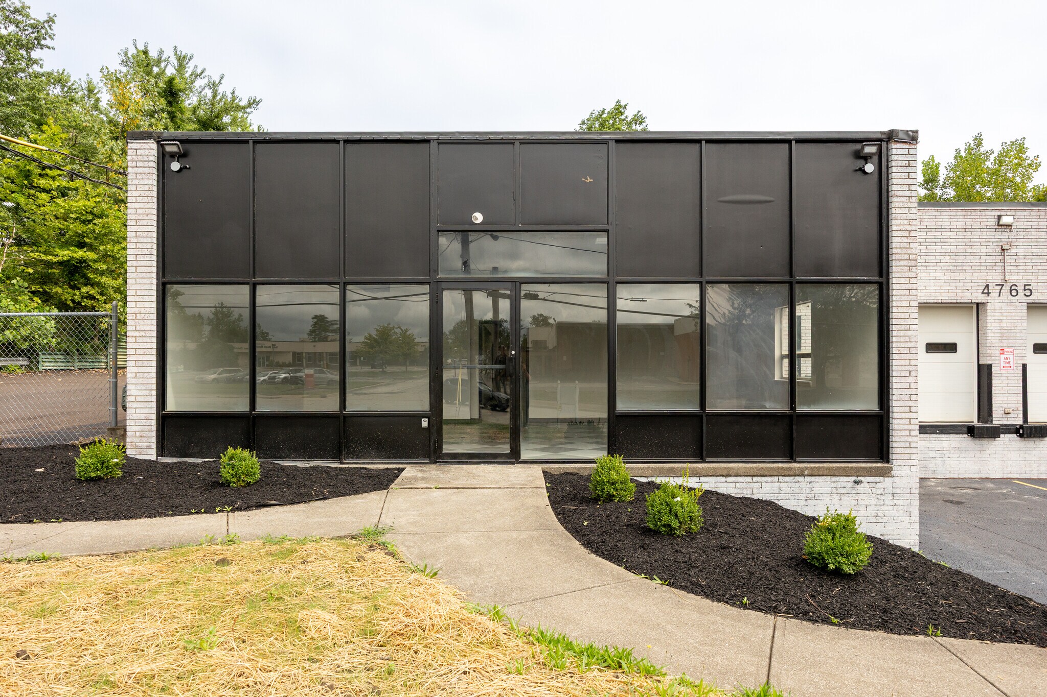 4765 E 131st St, East Cleveland, OH for Sale
