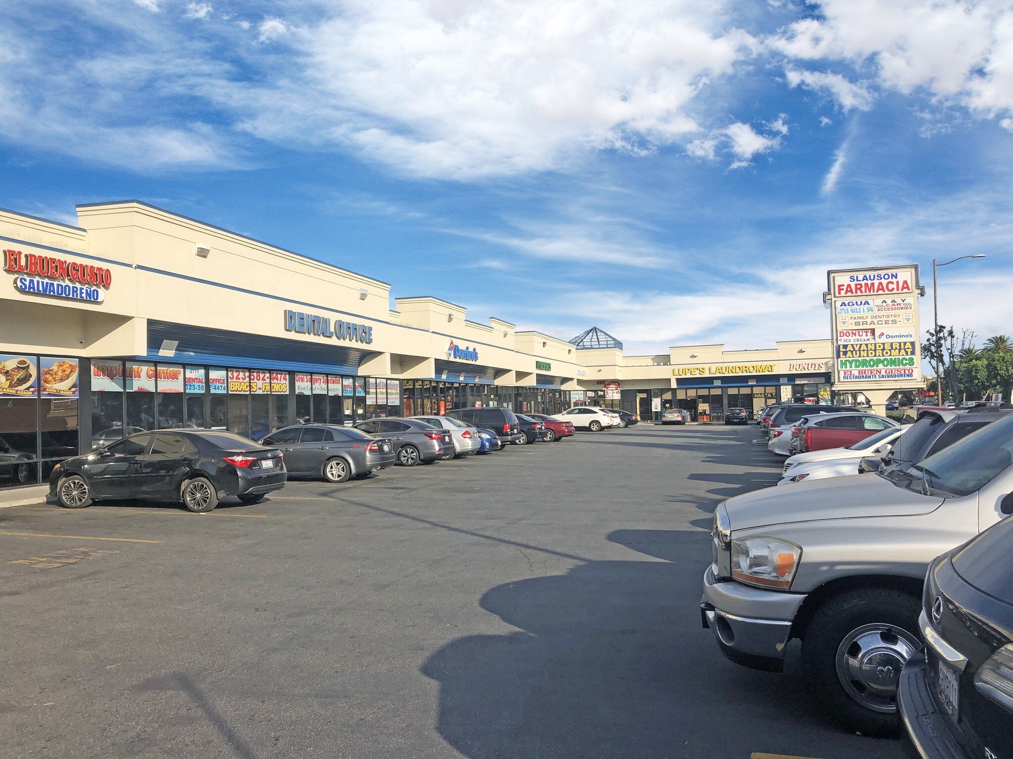 2701-2743 E Slauson Ave, Huntington Park, CA for Rent
