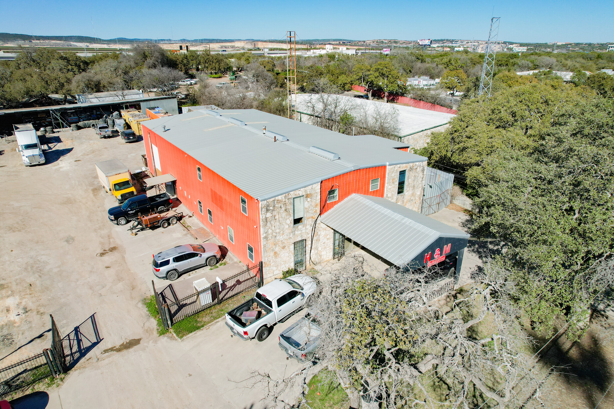 15561-15579 Capital Port Dr, San Antonio, TX for Sale