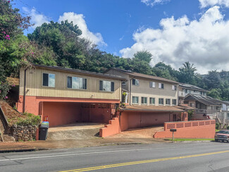 Pearl City, HI Apartments - 2136 Aumakua St