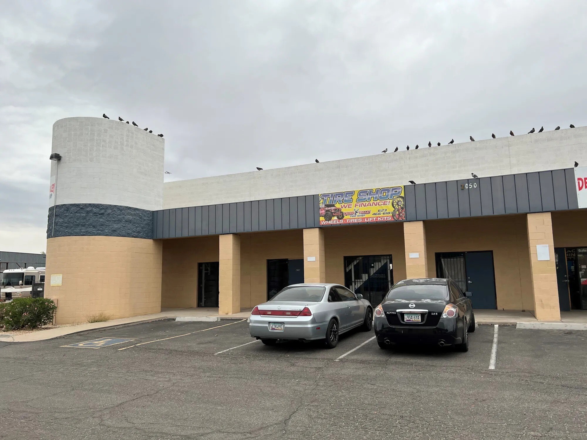 2030 W Deer Valley Rd, Phoenix, AZ for Rent