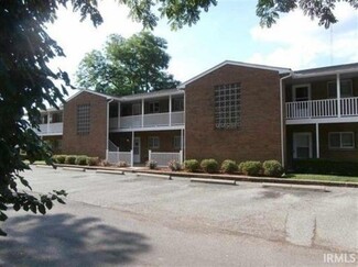 Bloomington, IN Apartments - 326 W Kenwood Dr