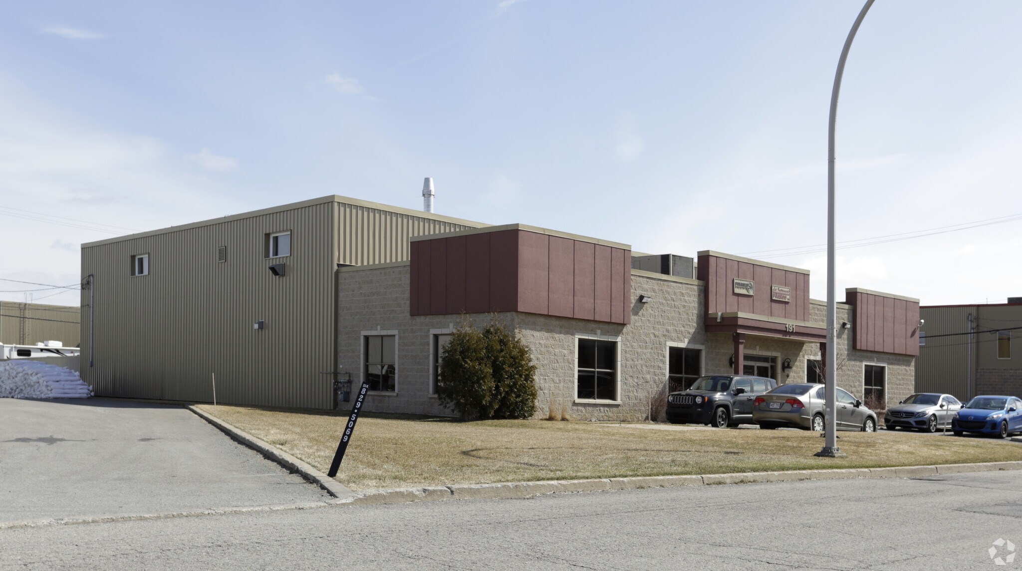 191 Rue Brossard, Delson, QC for Sale