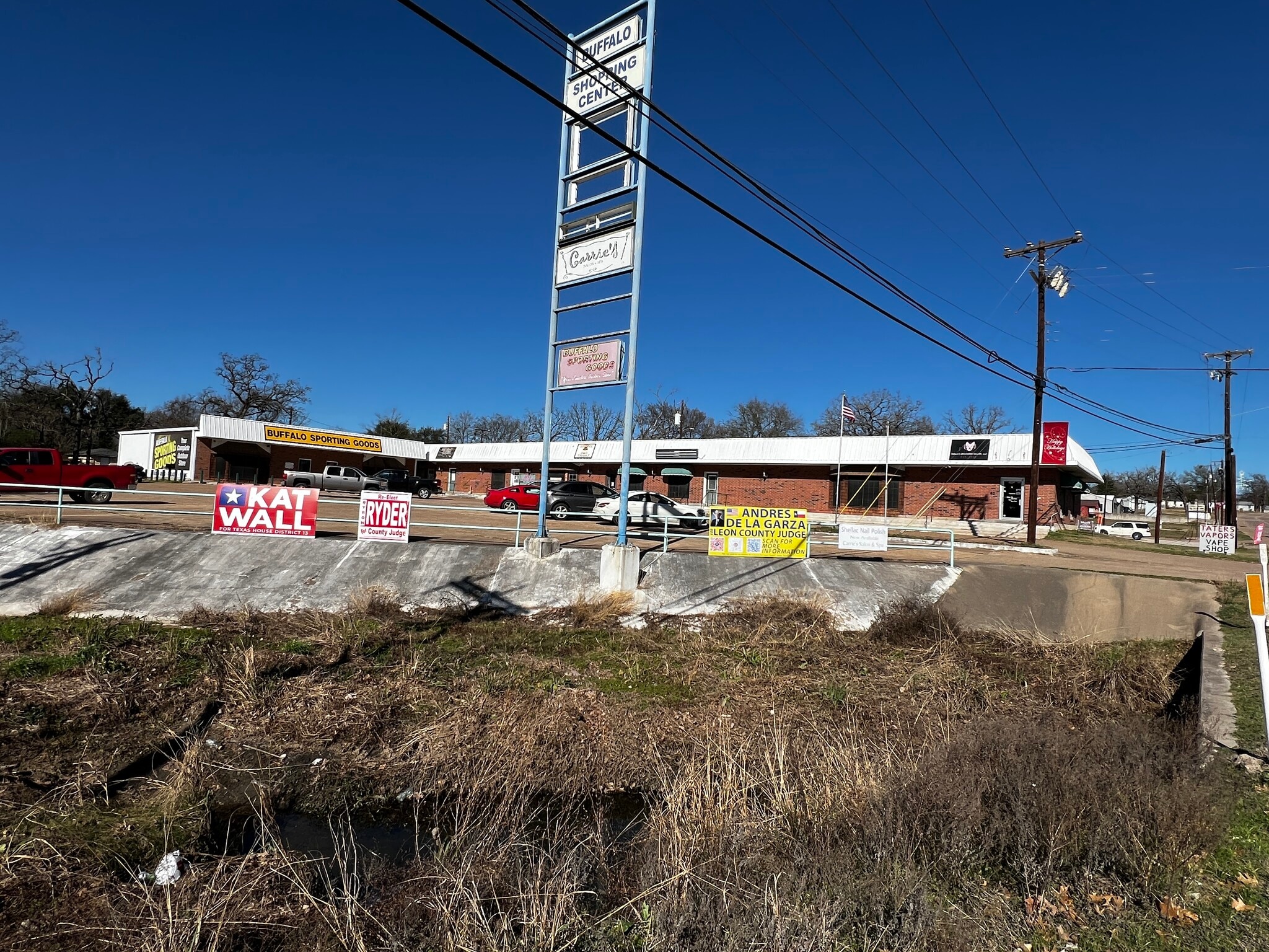 1101 W Commerce St, Buffalo, TX for Sale