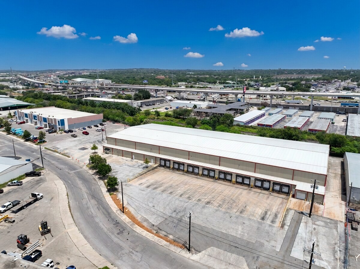 9610 Ball St, San Antonio, TX for Rent