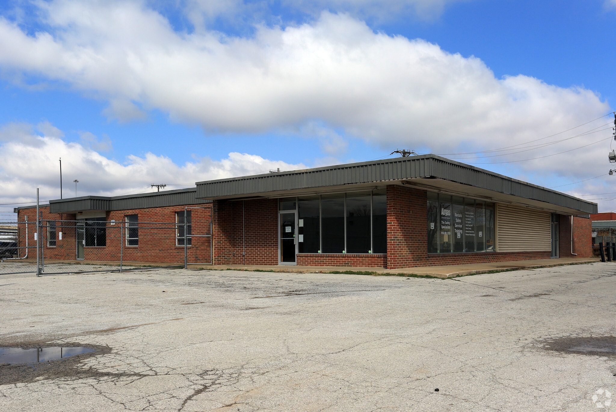 1307 W 22nd Pl, Tulsa, OK for Sale
