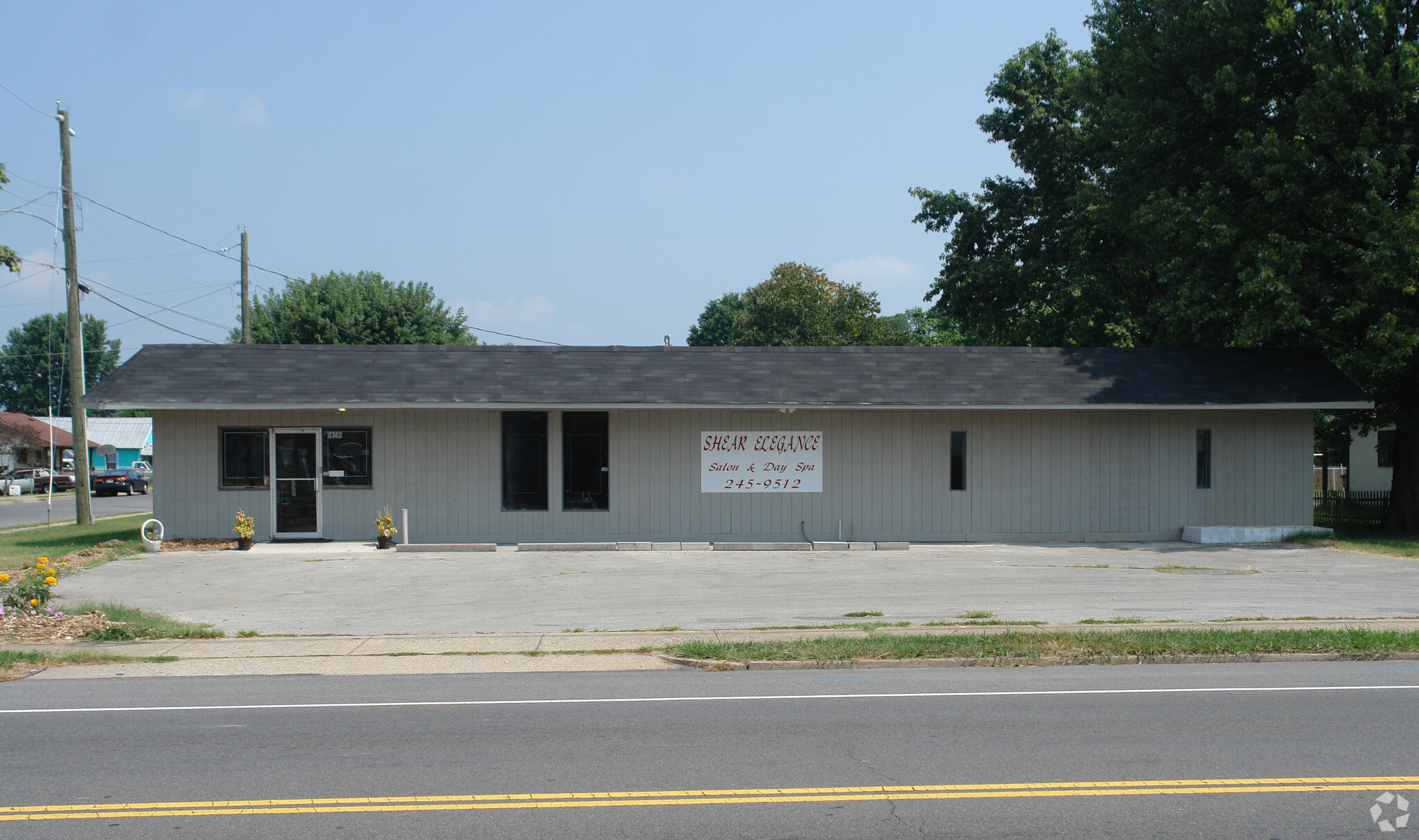2302 Center St, Kingsport, TN for Sale