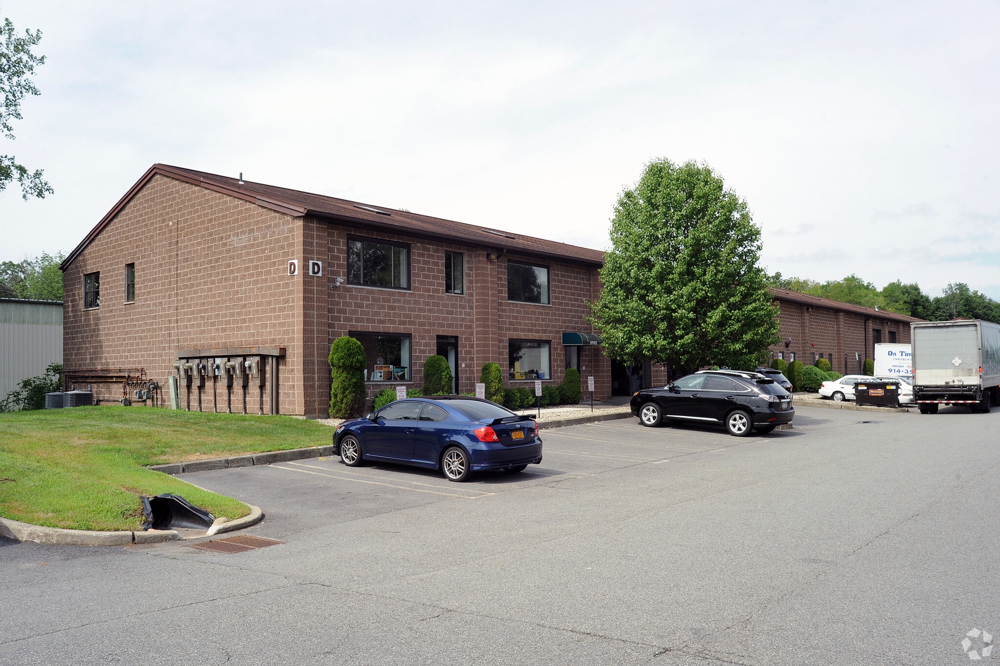 401-405 Spook Rock Rd, Suffern, NY for Sale