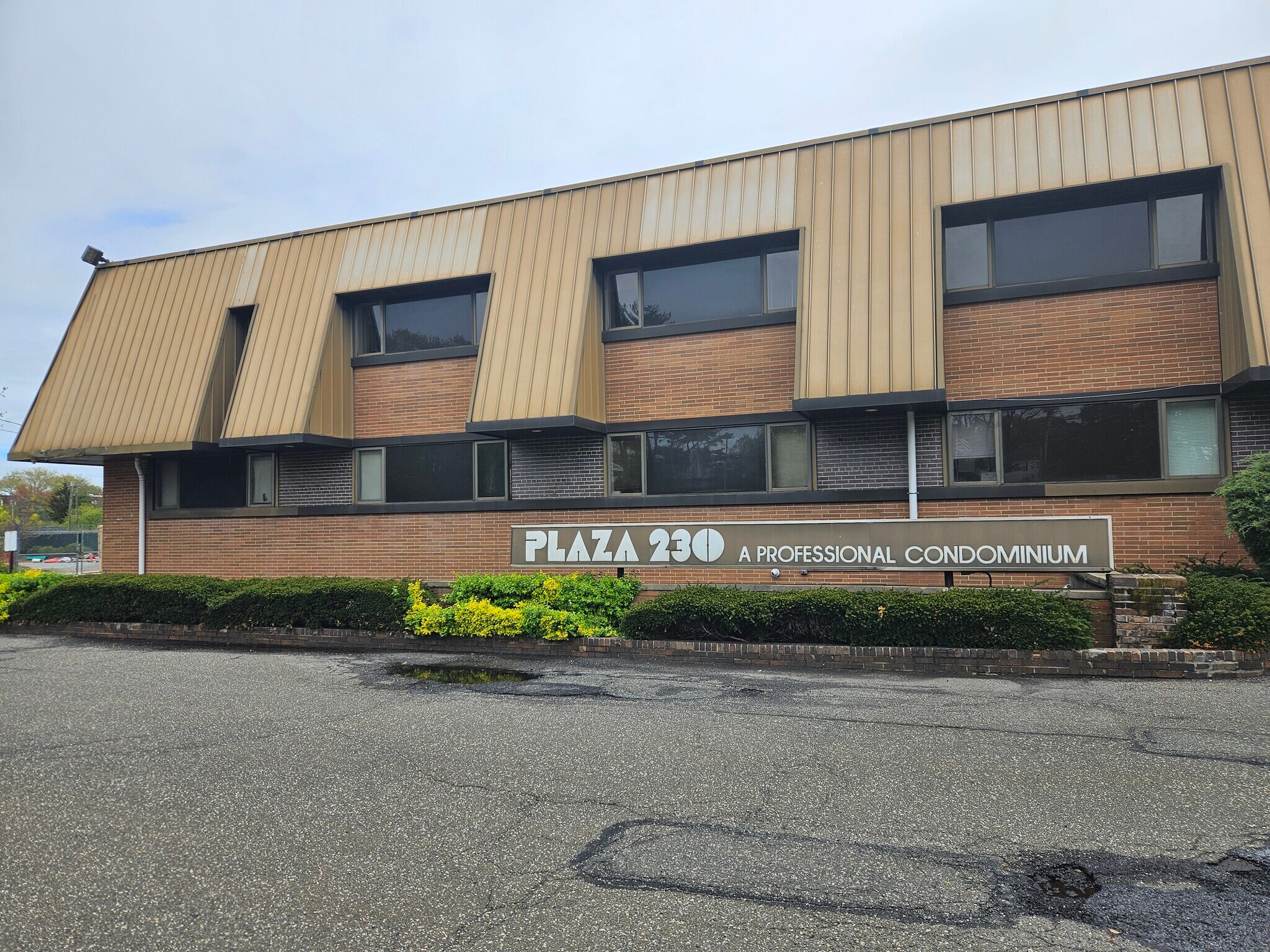 230 Hilton Ave, Hempstead, NY for Sale
