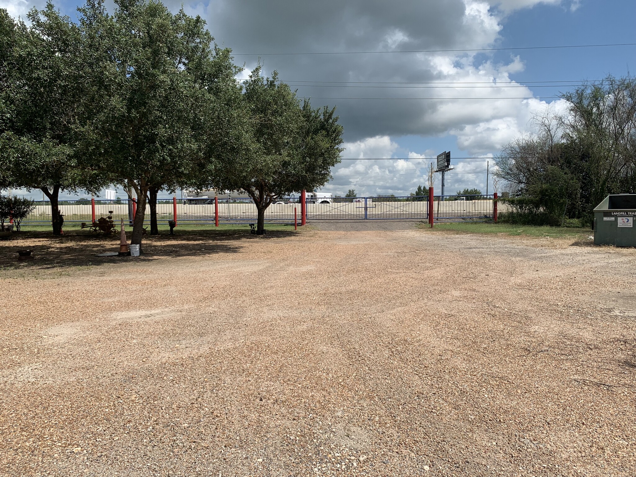 4329 SE I 10 Frontage Rd, Sealy, TX for Sale