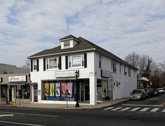 Smithtown, NY Storefront Retail/Office - 35 W Main St