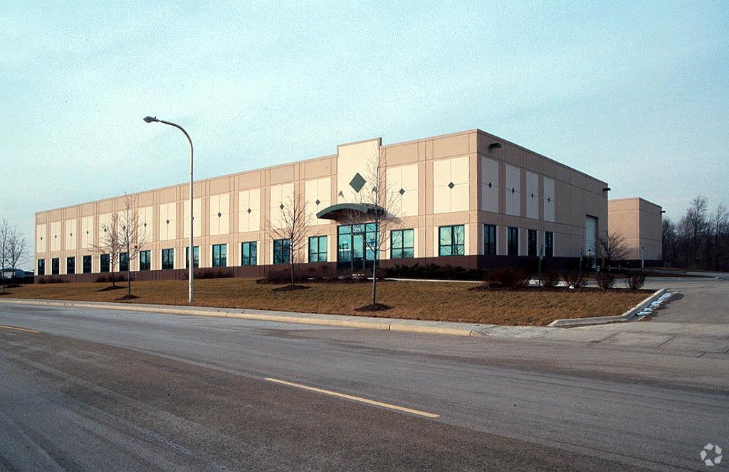 1400 Crispin Dr, Elgin, IL for Rent