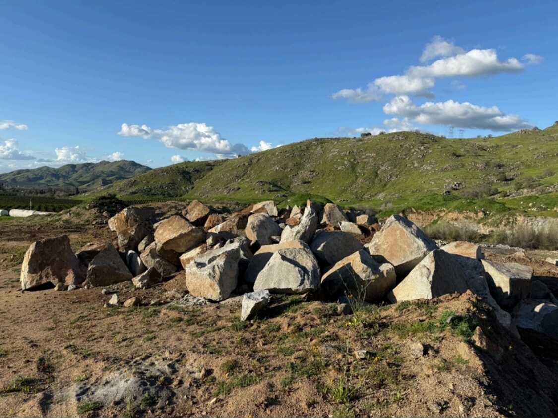 Avenue 328 Ave, Lemon Cove, CA for Sale