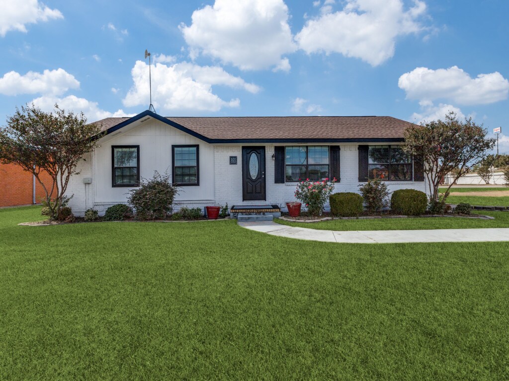 101 E Us-80 Hwy, Forney, TX for Sale