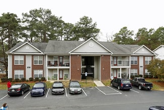 Fayetteville, NC Apartments - 3605 Sapphire Rd