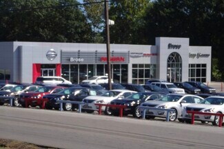 Corinth, MS Auto Dealership - 813 S Parkway St
