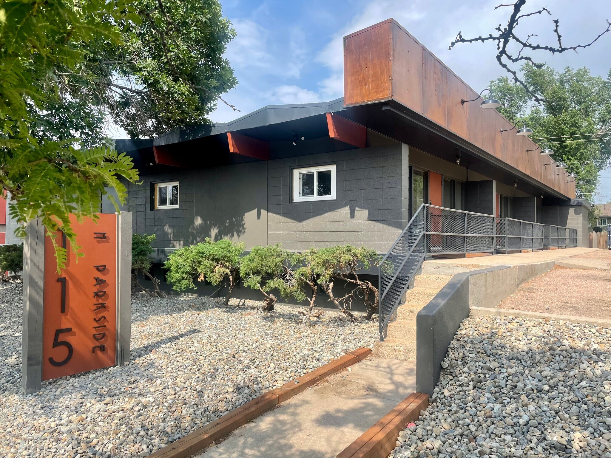 115 N Parkside Dr, Colorado Springs, CO for Rent