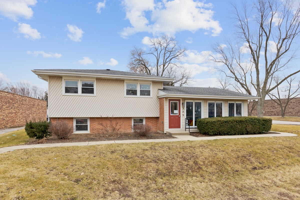 275 W Dundee Rd, Buffalo Grove, IL for Sale